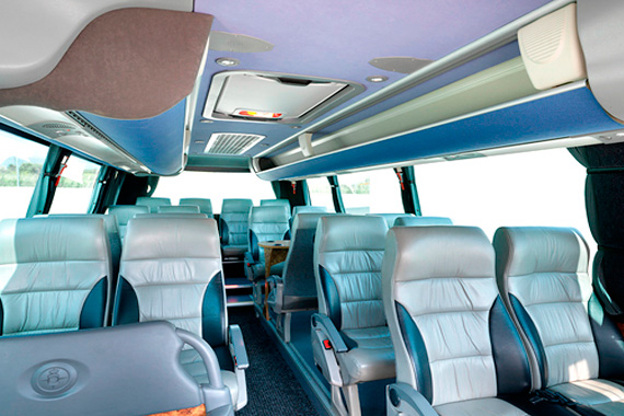 interior minibus Málaga
